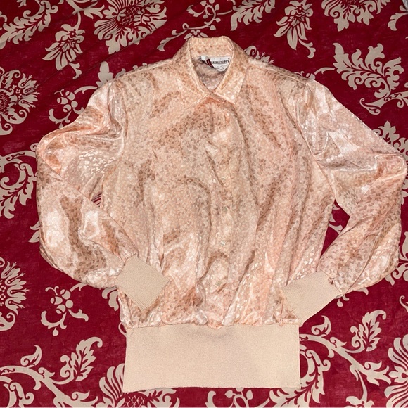 VTG Castleberry Pastel Peach Collared Blouse with Pleated Skirt Set - Picture 6 of 16